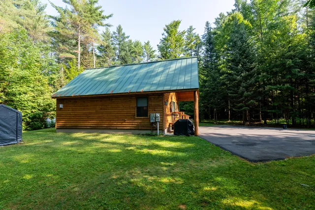 $299,000 | 6 The Pines Drive, New Portland, ME 04961