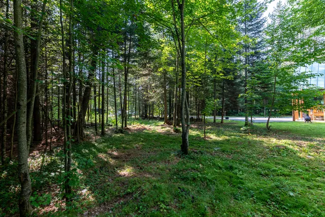 $299,000 | 6 The Pines Drive, New Portland, ME 04961