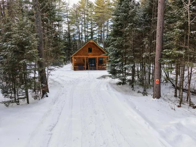 $299,000 | 6 The Pines Drive, New Portland, ME 04961