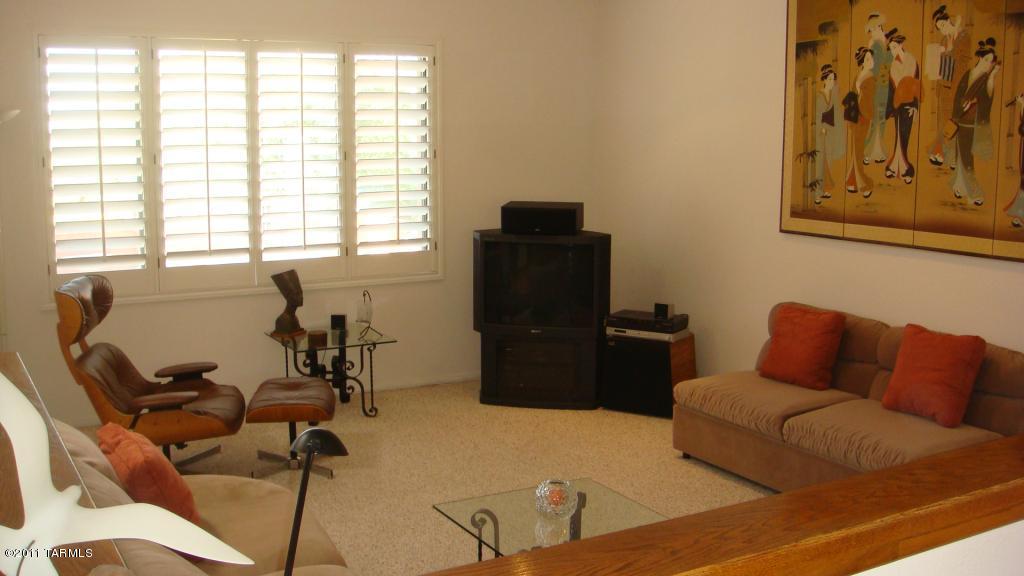 6880 North Cascade Spring Place Tucson, AZ 85718 - Photo 11 of 15