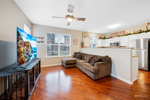 $329,900 | 9220 Arquilla Drive, Mokena, IL 60448