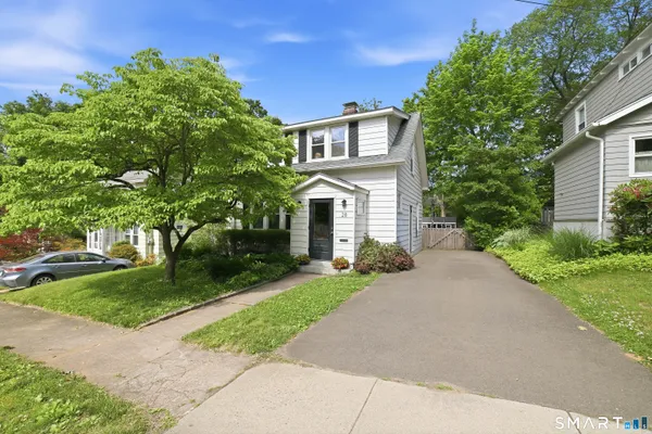 $412,500 | 28 Orpington Street, Hamden, CT 06517