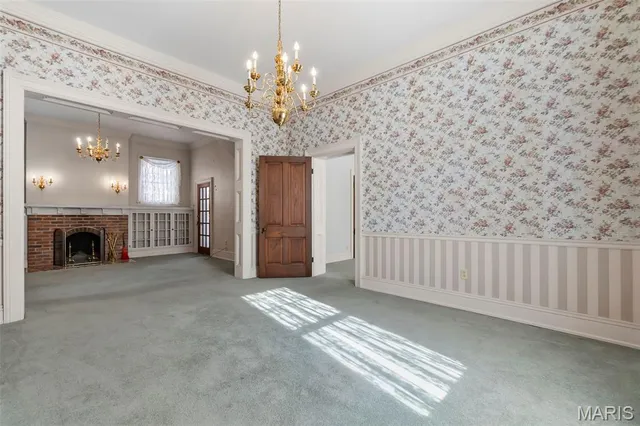 $299,900 | 19 North Fountain Street, Cape Girardeau, MO 63701