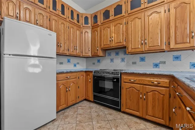 $299,900 | 19 North Fountain Street, Cape Girardeau, MO 63701