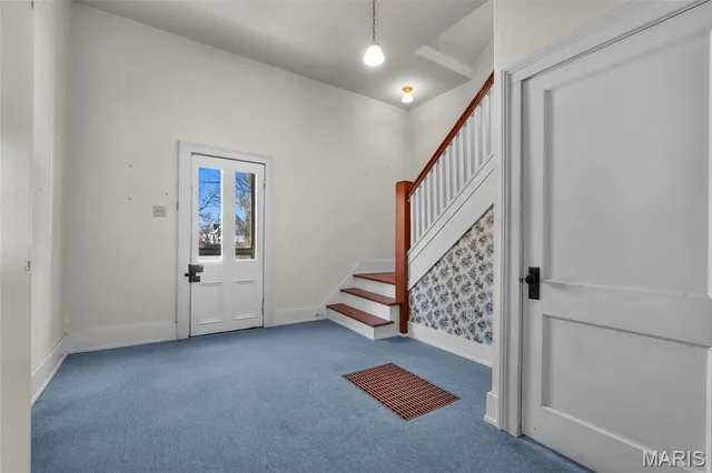 $299,900 | 19 North Fountain Street, Cape Girardeau, MO 63701