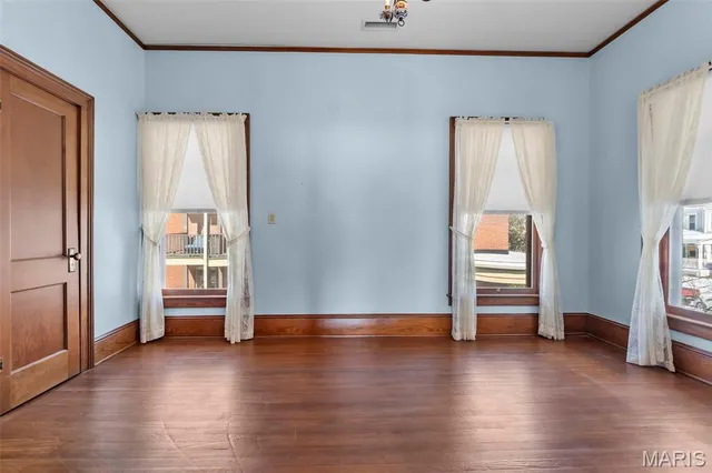 $299,900 | 19 North Fountain Street, Cape Girardeau, MO 63701