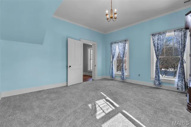 $299,900 | 19 North Fountain Street, Cape Girardeau, MO 63701