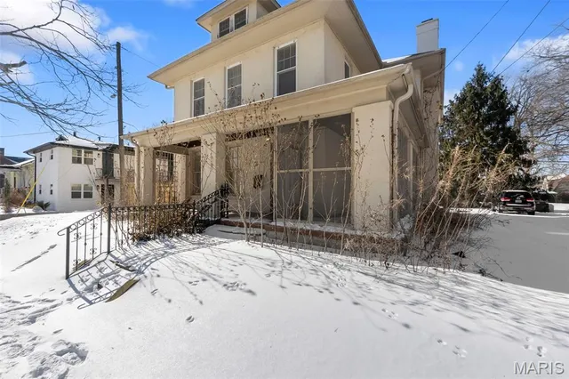 $299,900 | 19 North Fountain Street, Cape Girardeau, MO 63701