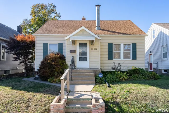 $139,900 | 2022 43rd Street, Rock Island, IL 61201