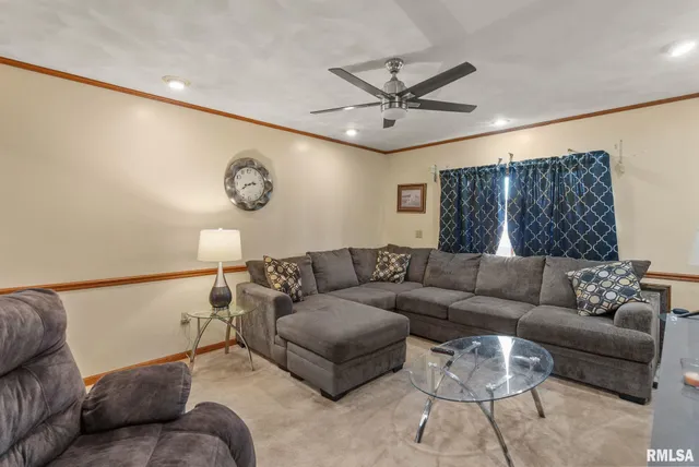 $139,900 | 2022 43rd Street, Rock Island, IL 61201