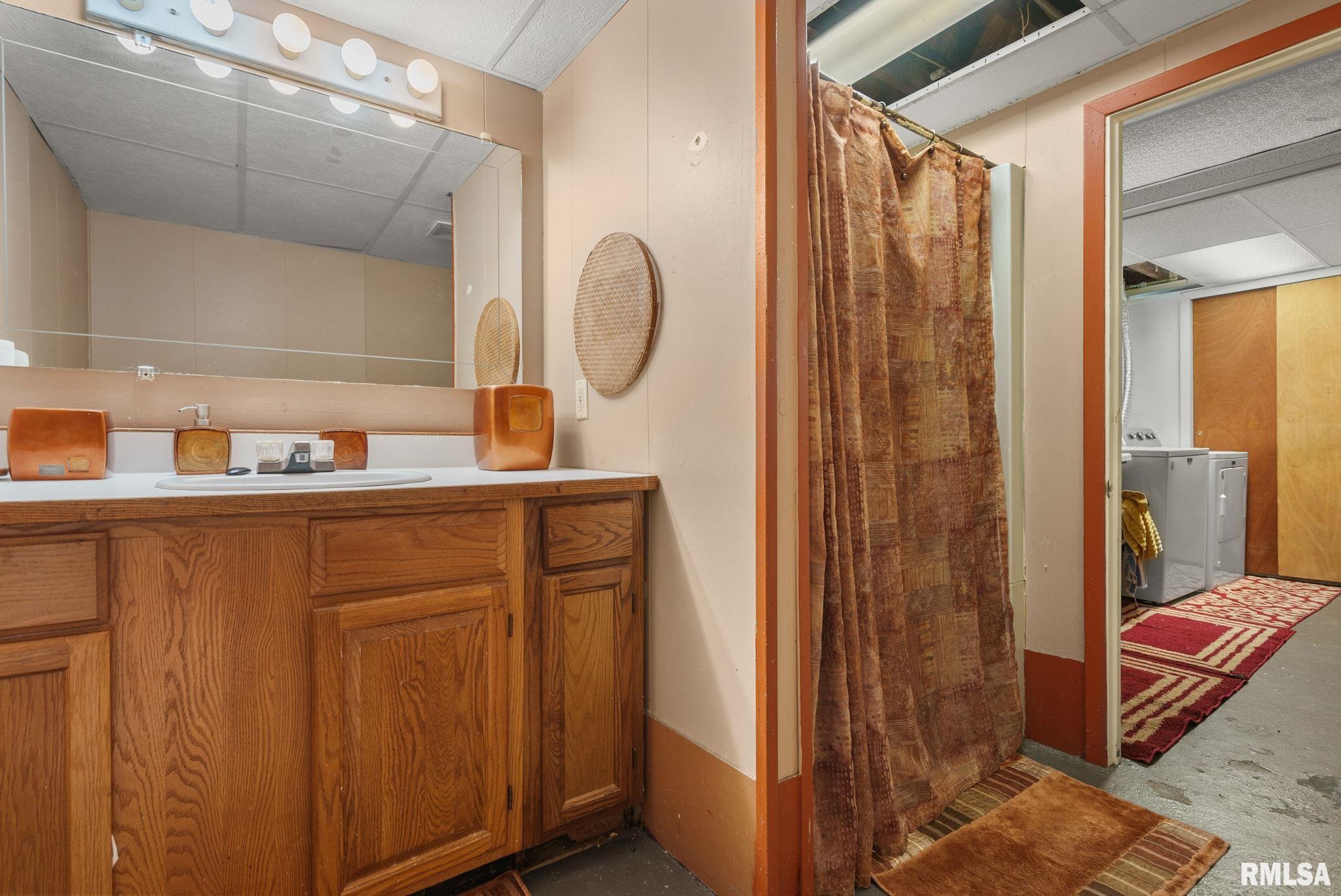 2022 43rd Street Rock Island, IL 61201 - Photo 21 of 32