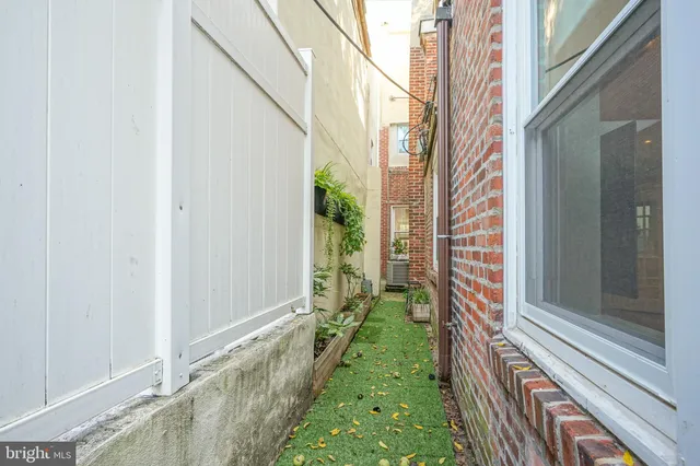 $6,250 | 2314 South Street, Philadelphia, PA 19146