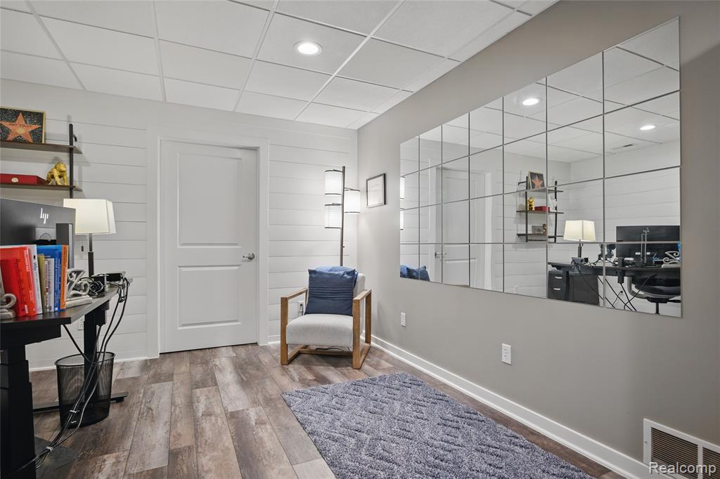 22638 Brantingham Road Macomb, MI 48044 - Photo 54 of 63