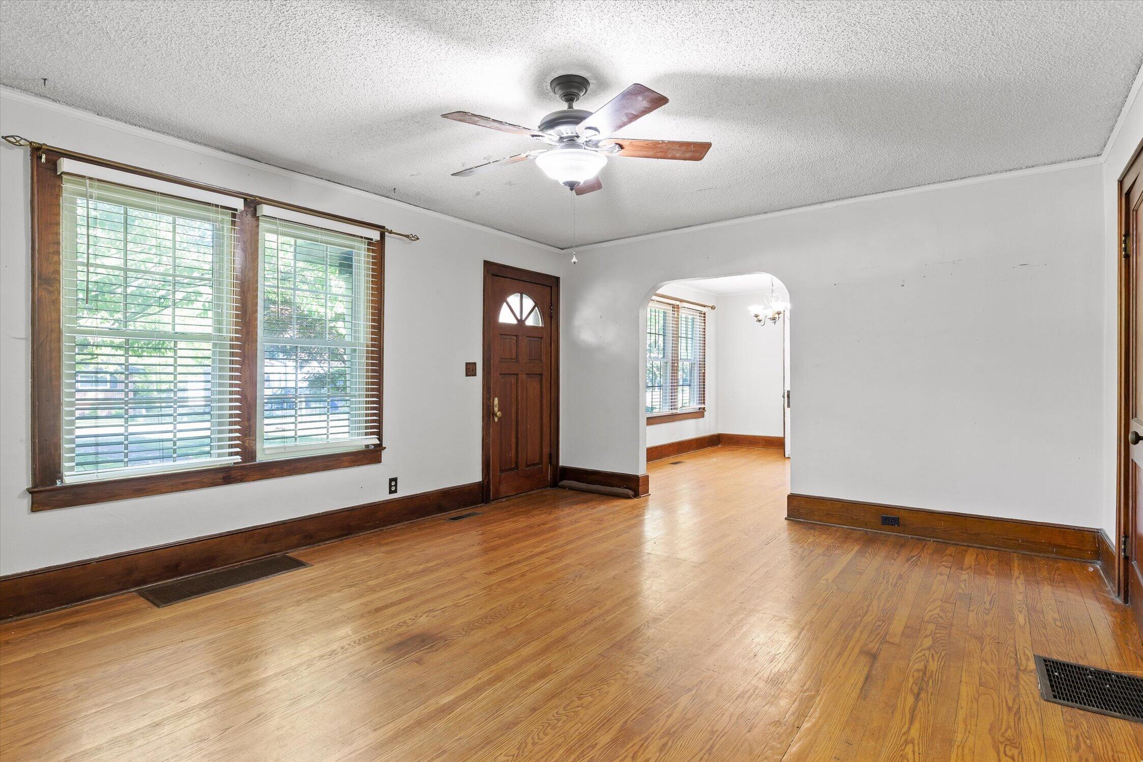 3610 Redding Road Chattanooga, TN 37415 - Photo 8 of 33 08-Redding-8