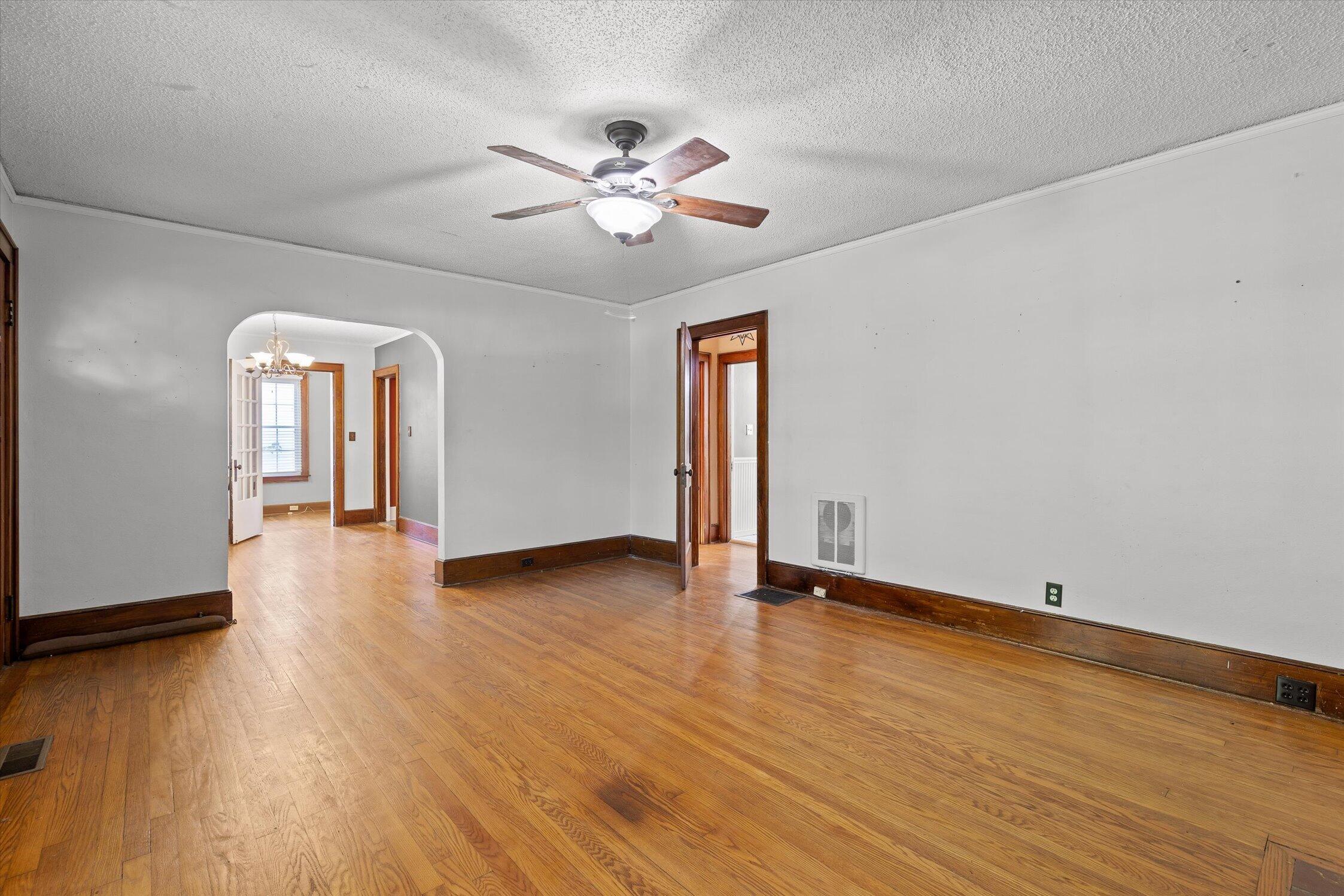 3610 Redding Road Chattanooga, TN 37415 - Photo 9 of 33 09-Redding-9