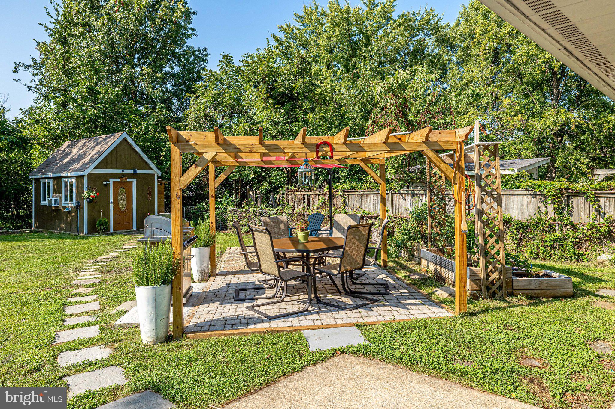 604 East Poplar Road Sterling, VA 20164 - Photo 68 of 73 Gallery Image 68