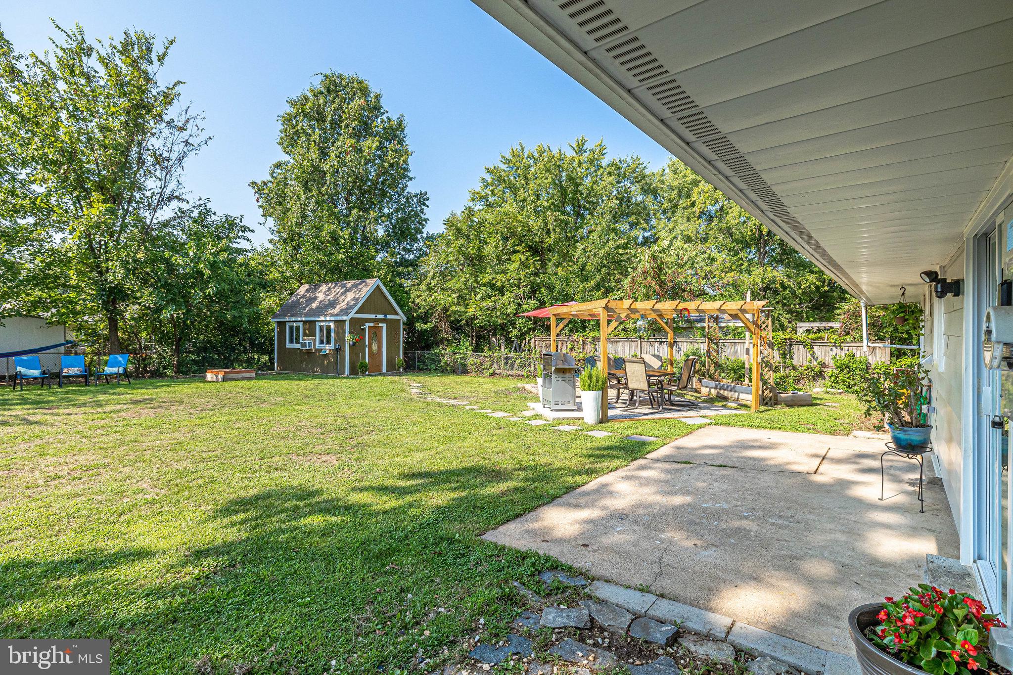 604 East Poplar Road Sterling, VA 20164 - Photo 72 of 73 Gallery Image 72