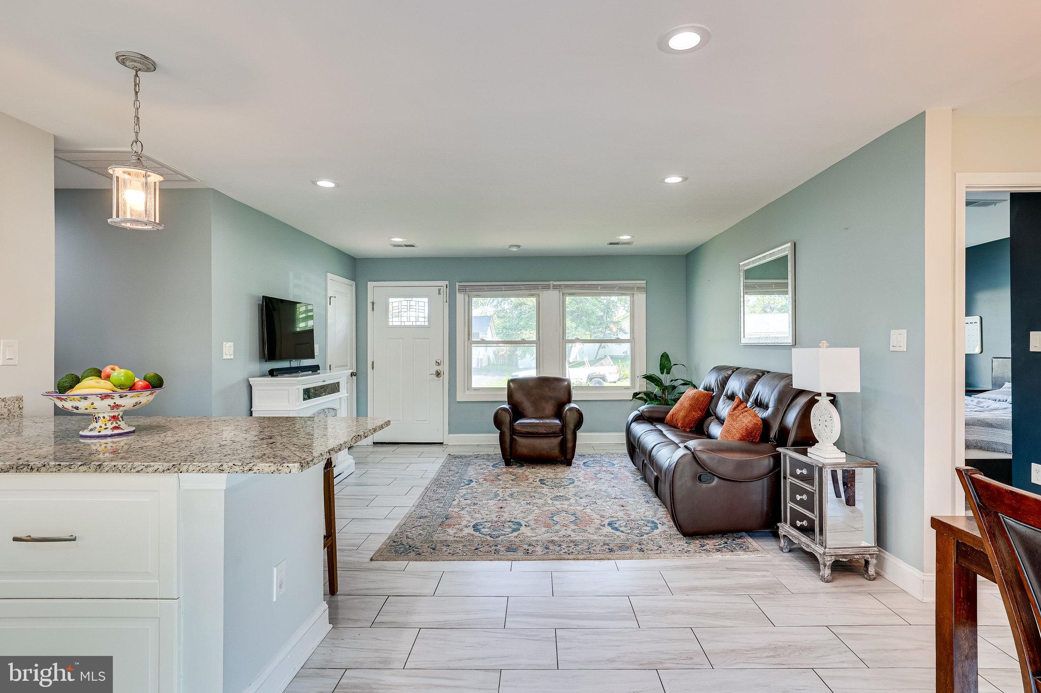 604 East Poplar Road Sterling, VA 20164 - Photo 10 of 73 Gallery Image 10
