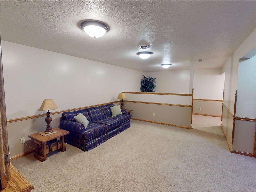 196 South Benbrook Road Butler, PA 16001 - Photo 30 of 45