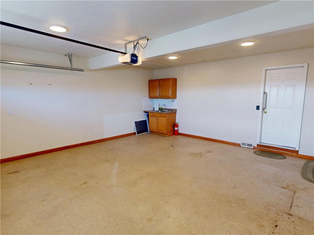 196 South Benbrook Road Butler, PA 16001 - Photo 39 of 45