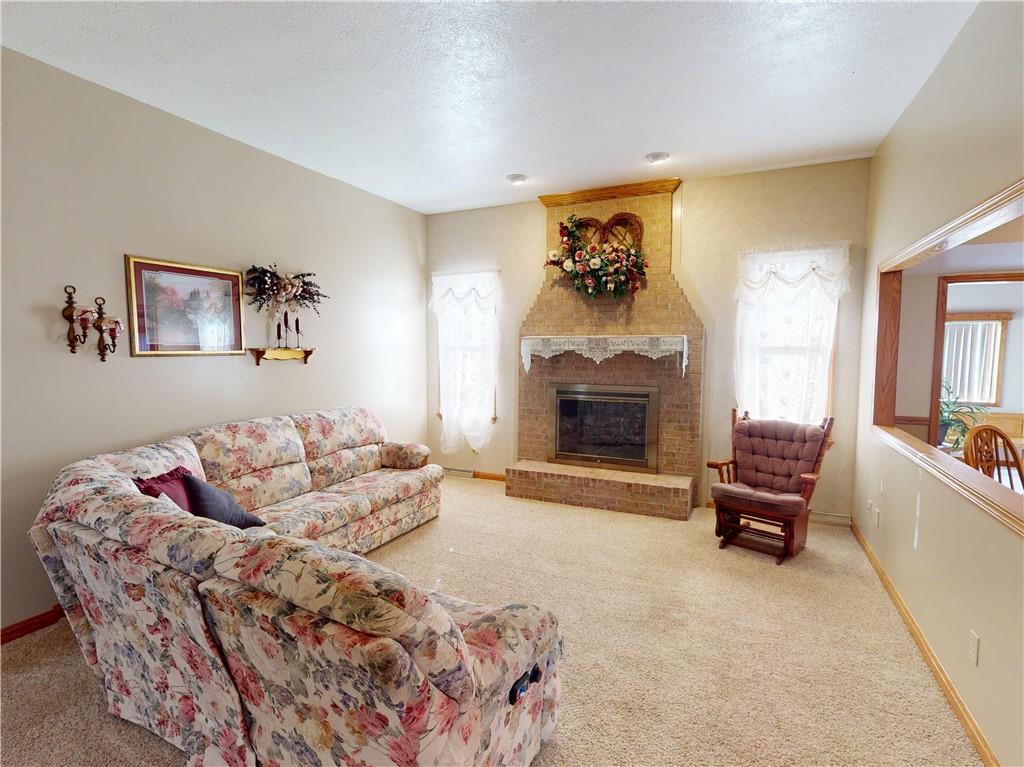 196 South Benbrook Road Butler, PA 16001 - Photo 4 of 45