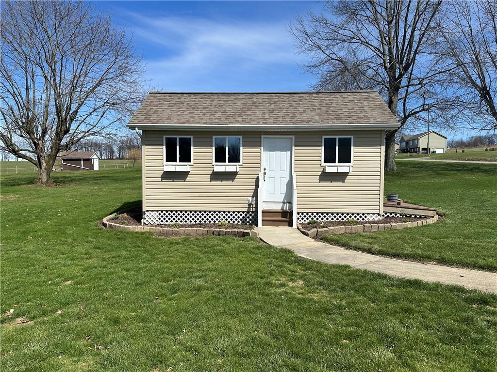 196 South Benbrook Road Butler, PA 16001 - Photo 42 of 45