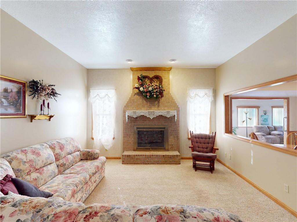 196 South Benbrook Road Butler, PA 16001 - Photo 6 of 45