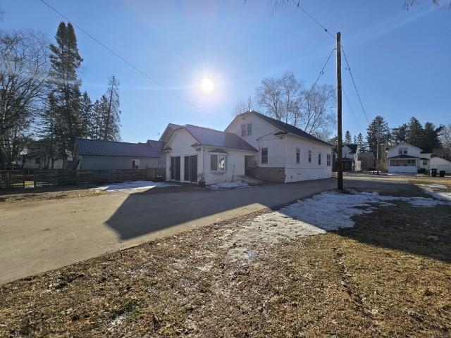 217 East Center Street Shawano, WI 54166 - Photo 24 of 28