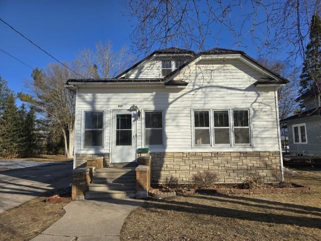 217 East Center Street Shawano, WI 54166 - Photo 27 of 28