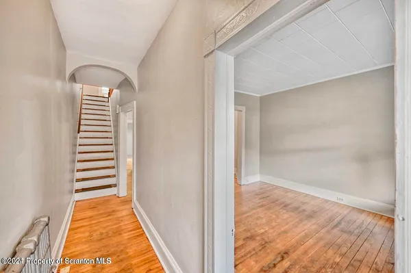 $1,325 | 114 New York Street, Scranton, PA 18509