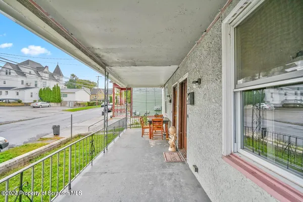 $1,325 | 114 New York Street, Scranton, PA 18509