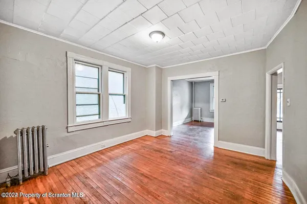 $1,325 | 114 New York Street, Scranton, PA 18509