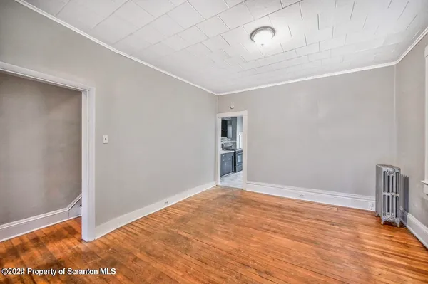 $1,325 | 114 New York Street, Scranton, PA 18509