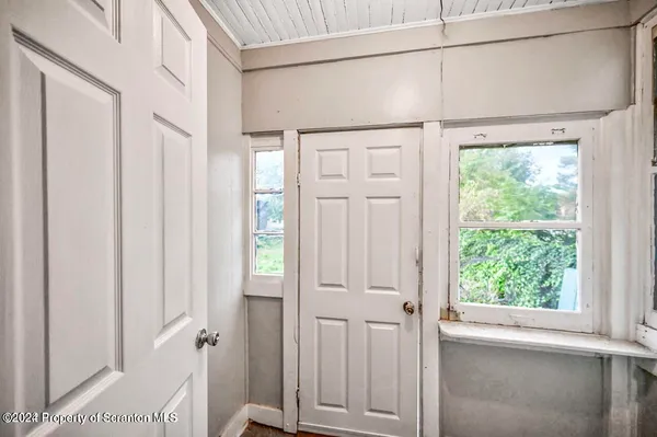 $1,325 | 114 New York Street, Scranton, PA 18509