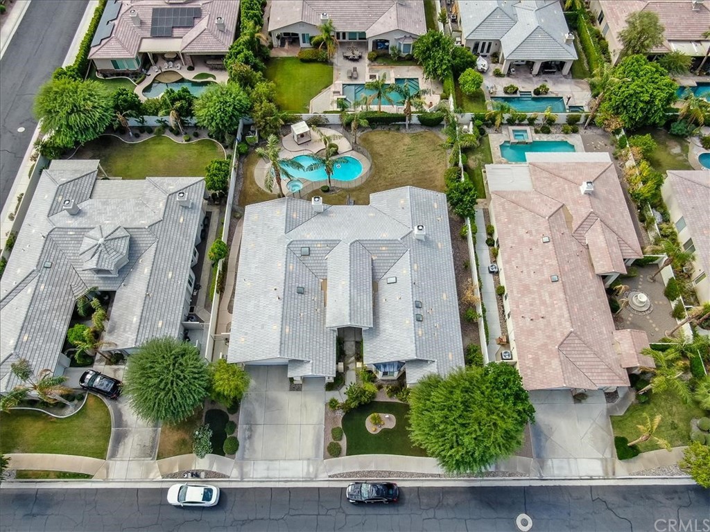 5 Champagne Circle Rancho Mirage, CA 92270 - Photo 39 of 41 an aerial view of a house with yard swimming pool and outdoor seating
