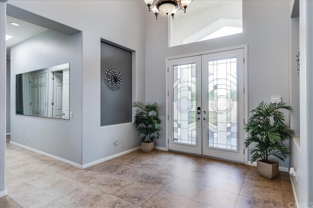 5 Champagne Circle Rancho Mirage, CA 92270 - Photo 6 of 41 a view of entryway with interior
