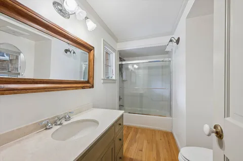 $5,350,000 | 4 Mashomuck Drive, Sag Harbor, NY 11963