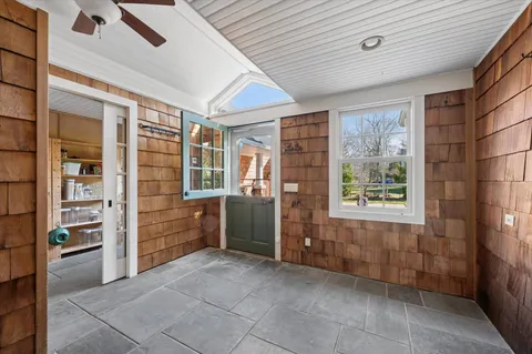 $5,350,000 | 4 Mashomuck Drive, Sag Harbor, NY 11963