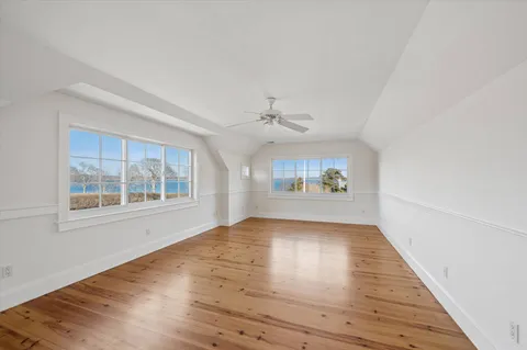 $5,350,000 | 4 Mashomuck Drive, Sag Harbor, NY 11963