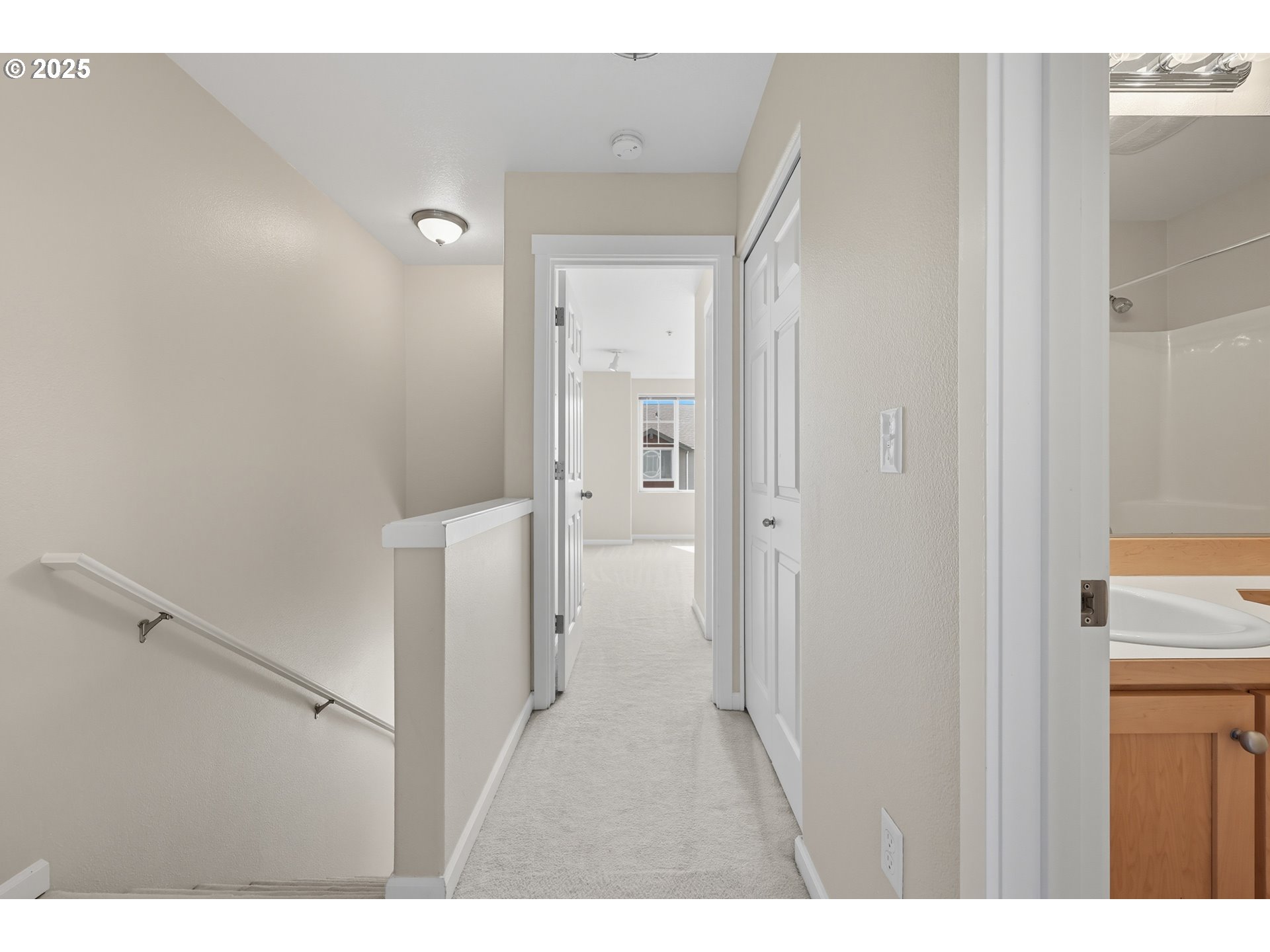 15285 Southwest Sparrow Loop, Unit 104 Beaverton, OR 97007 - Photo 17 of 40 Gallery Image 17