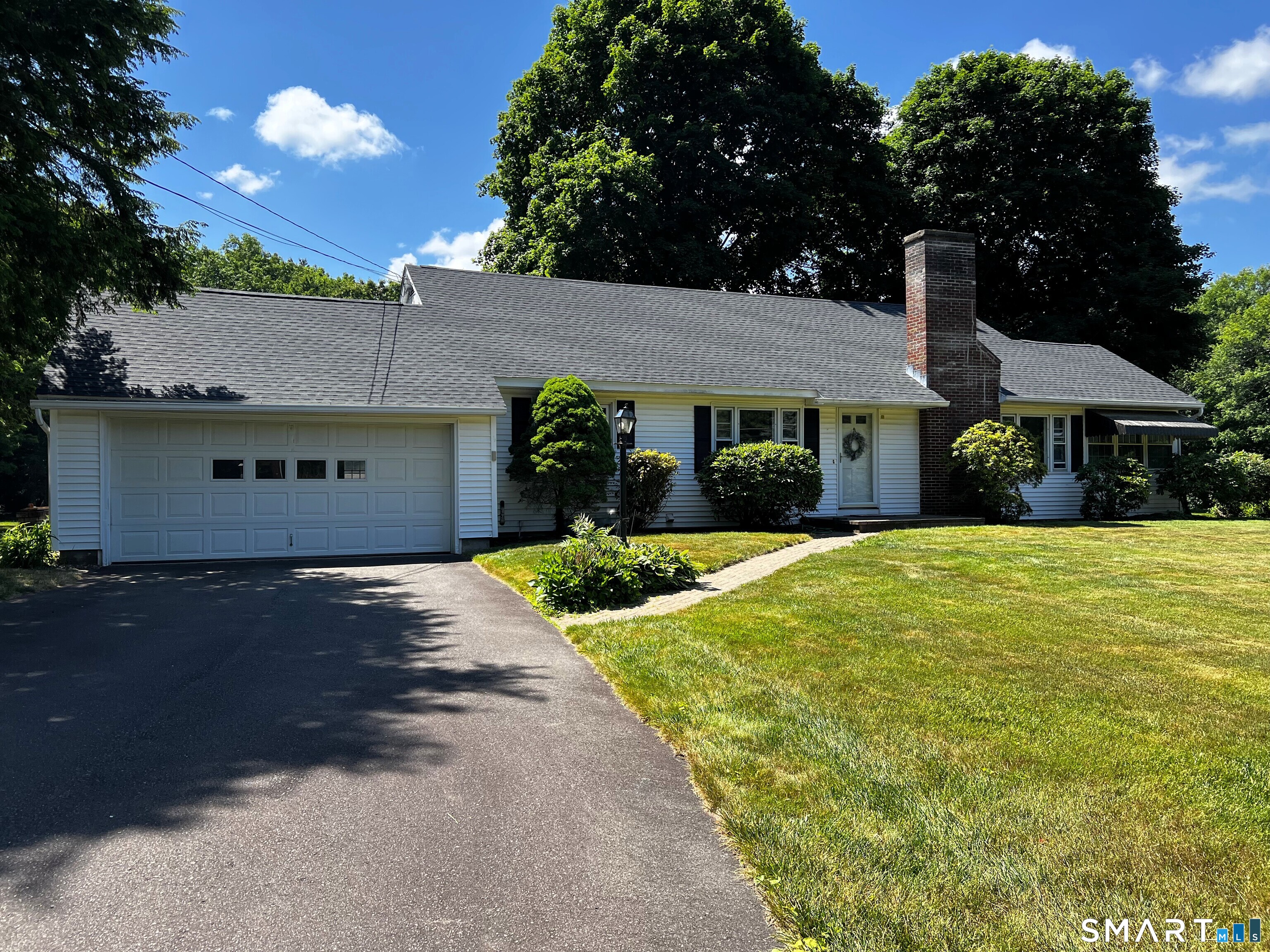 253 Arch Road Avon, CT 06001 - Photo 1 of 5