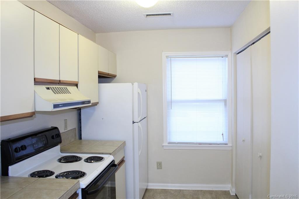 187 Weston Road Arden, NC 28704 - Photo 4 of 16 Gallery Image 4