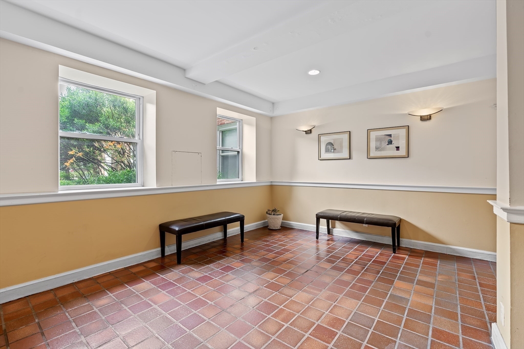 395 Broadway, Unit R1C Cambridge, MA 02139 - Photo 31 of 32