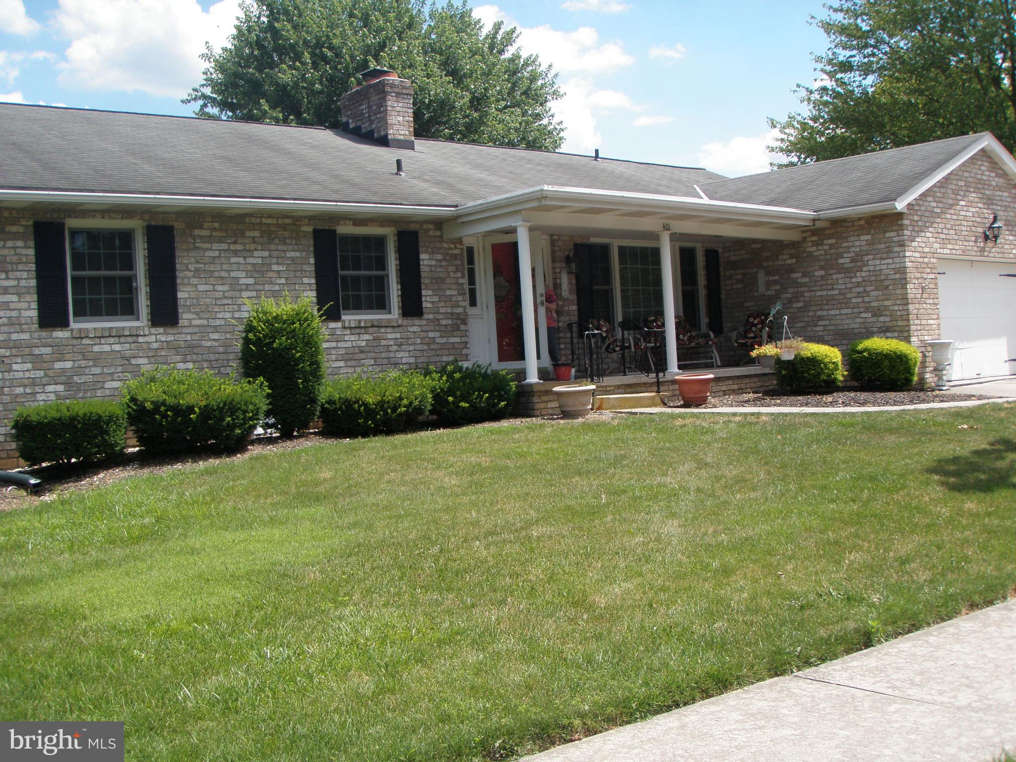 401 Clearview Road Hanover, PA 17331 - Photo 2 of 8 Gallery Image 2