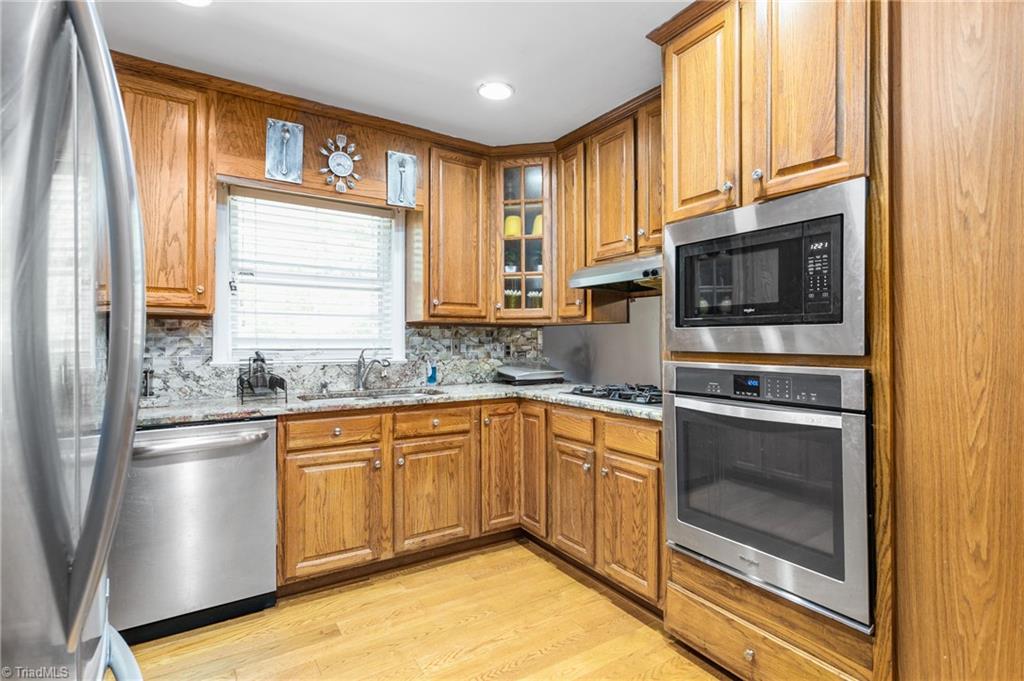 931 Croyden Street High Point, NC 27262 - Photo 12 of 39