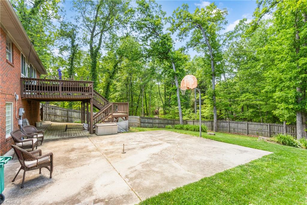 931 Croyden Street High Point, NC 27262 - Photo 34 of 39