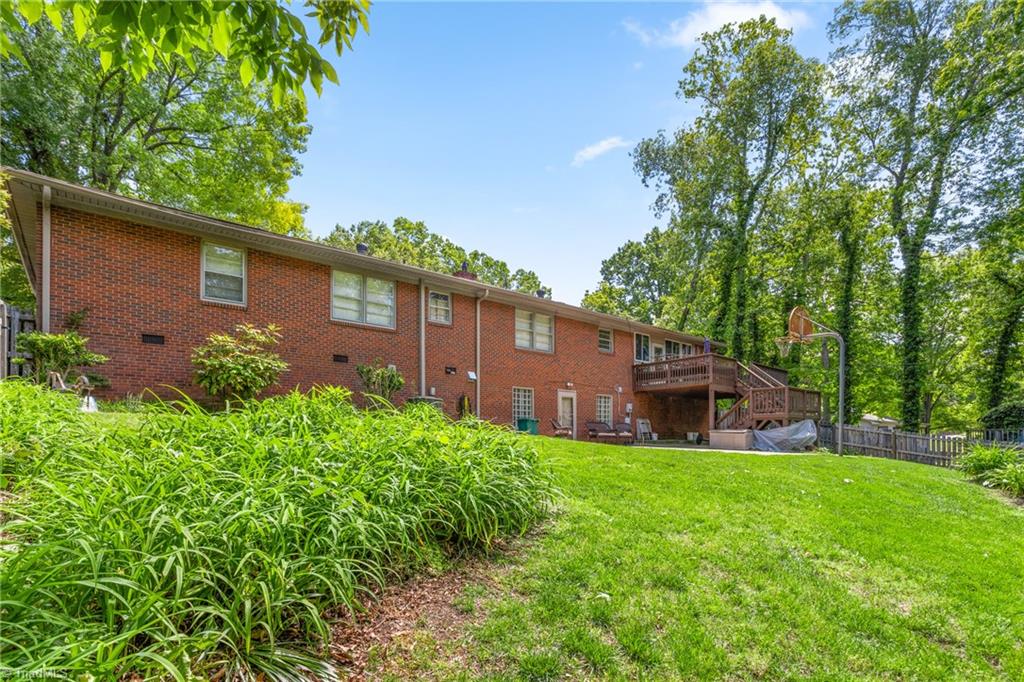 931 Croyden Street High Point, NC 27262 - Photo 37 of 39