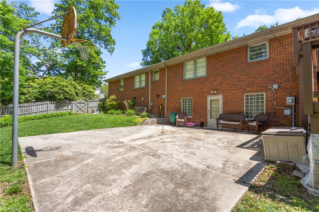 931 Croyden Street High Point, NC 27262 - Photo 38 of 39
