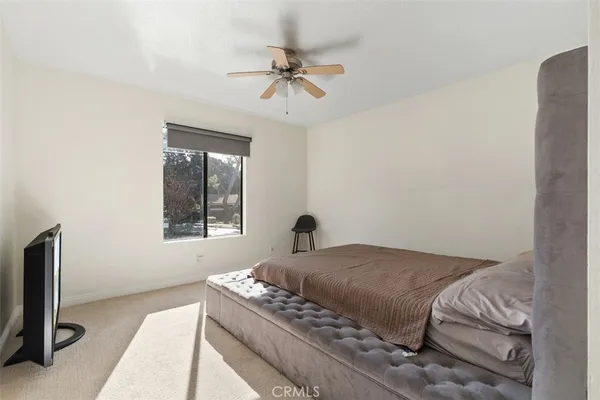 $2,500 | 212 Springview, Irvine, CA 92620