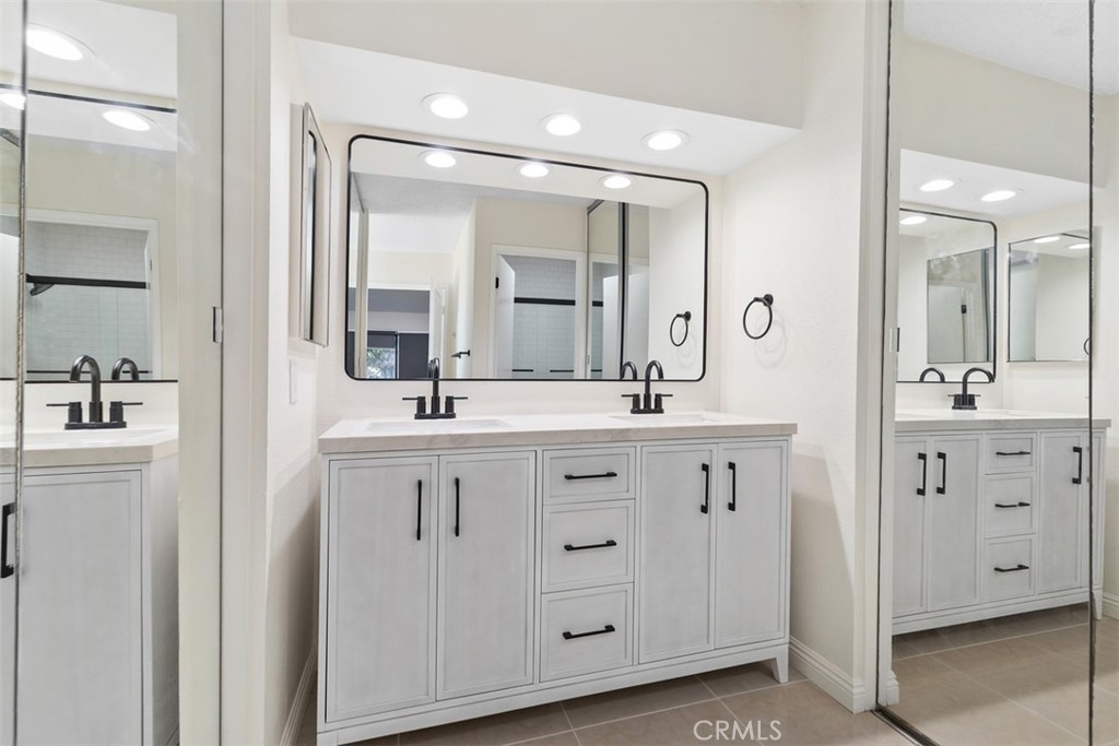 212 Springview Irvine, CA 92620 - Photo 13 of 22